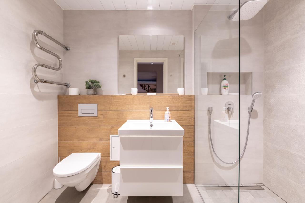 Karu Central Apartment Tallinn Exteriör bild