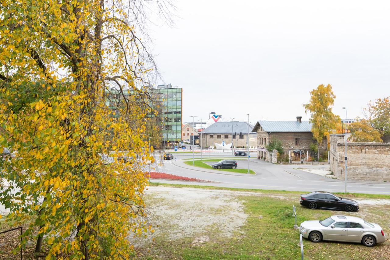 Karu Central Apartment Tallinn Exteriör bild