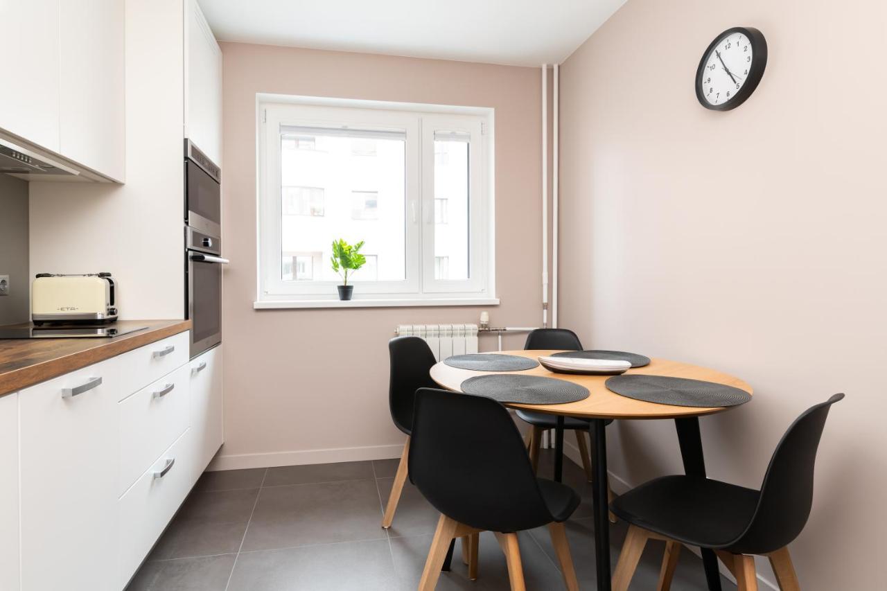 Karu Central Apartment Tallinn Exteriör bild